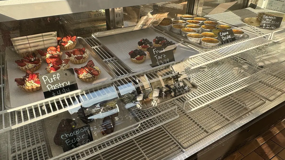 Bolivian Pastries – patisserie in Wivenhoe town centre